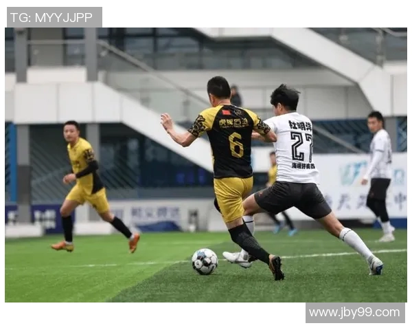 墨西哥与马提尼克激战正酣双方实力对决引人关注