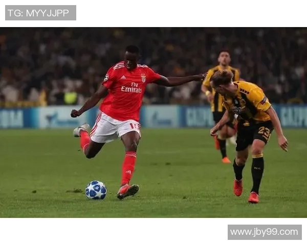 本菲卡对阵雅典AEK精彩数据直播全程跟踪分析