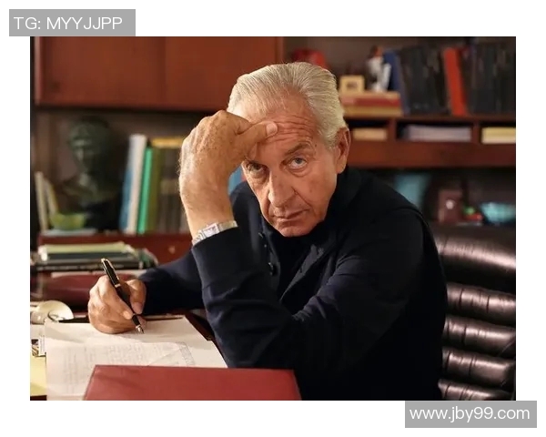 朱荣振的艺术之路：从平凡到卓越的追求与探索