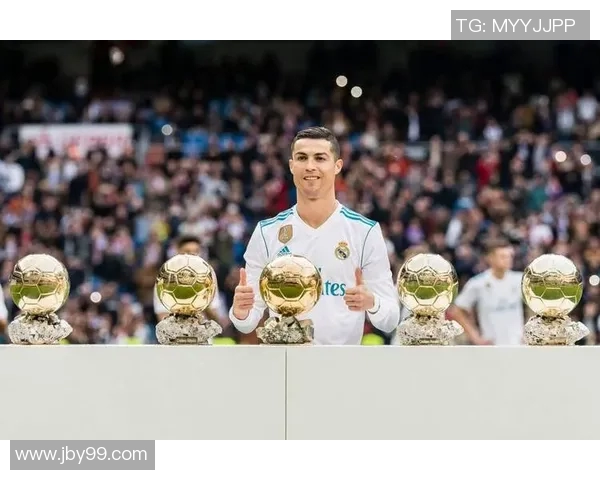 楚阿梅尼的传奇旅程与未来发展展望：从新星到足球巨星的蜕变之路