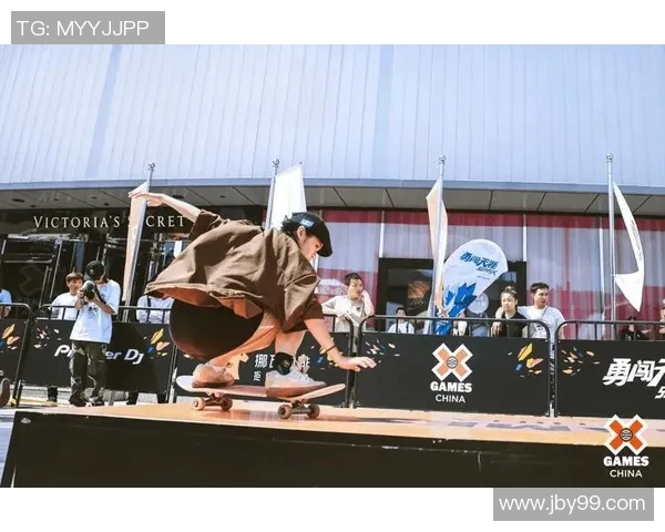 重庆滑板队逆袭之路：极限运动世界杯的传奇故事与奋斗精神