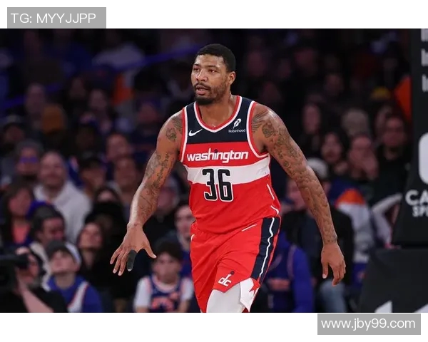 马库斯斯马特：从防守悍将到球队核心的蜕变之路