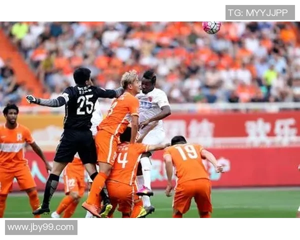 鲁能主场迎战力帆全力争胜期待精彩对决与球迷共庆激情时刻