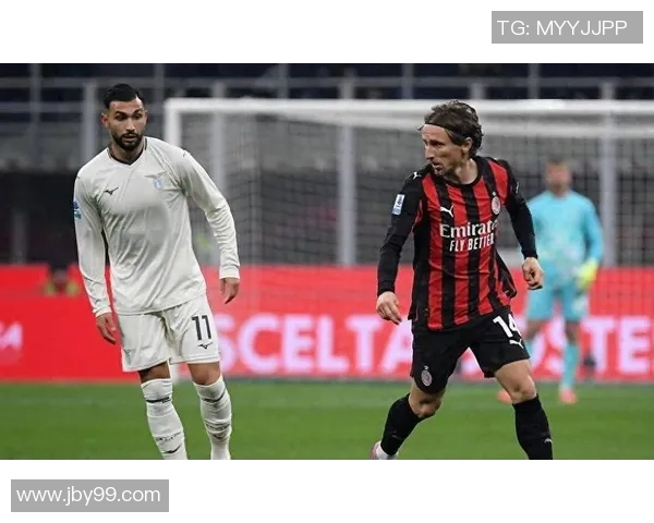 2021年意甲精彩对决回顾AC米兰迎战都灵的激烈较量与战术分析