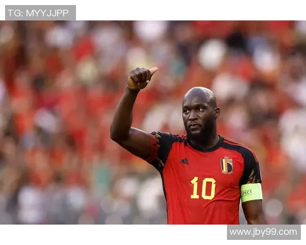 卢卡库的传奇之路：从天才少年到世界顶级前锋的奋斗历程